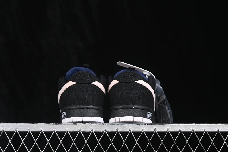 All categories Nk SB Dunk series Nk SB Dunk Low low-top sneakers Nike SB Dunk Low canvas splicing SB low-top casual sneakers DX6775-400